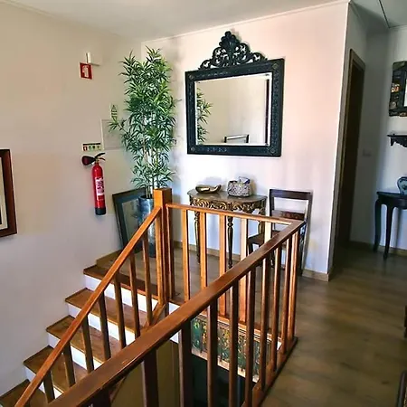 Проживание в семье Casa Dos Ferros